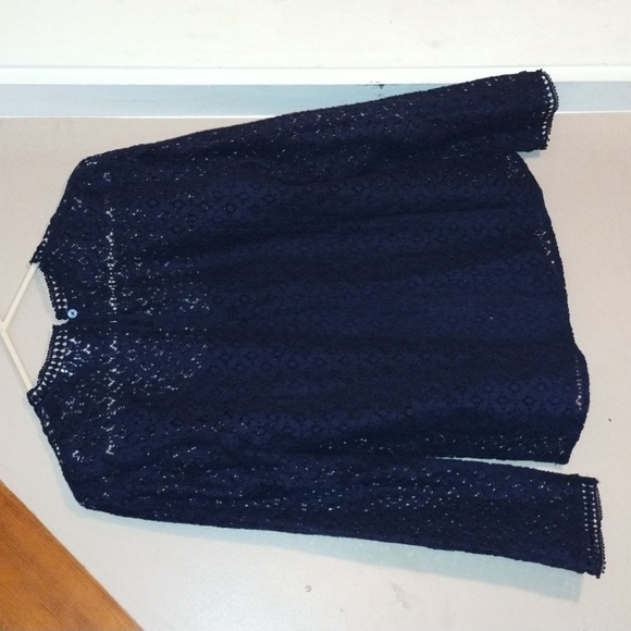 Gap Gorgeous Navy Lace Blouse W/Built In Removable Tank, Small - Picture 6 of 13